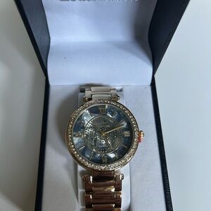 Louis Arden Rose Gold Tone Ladies Watch with Crystal
Accents